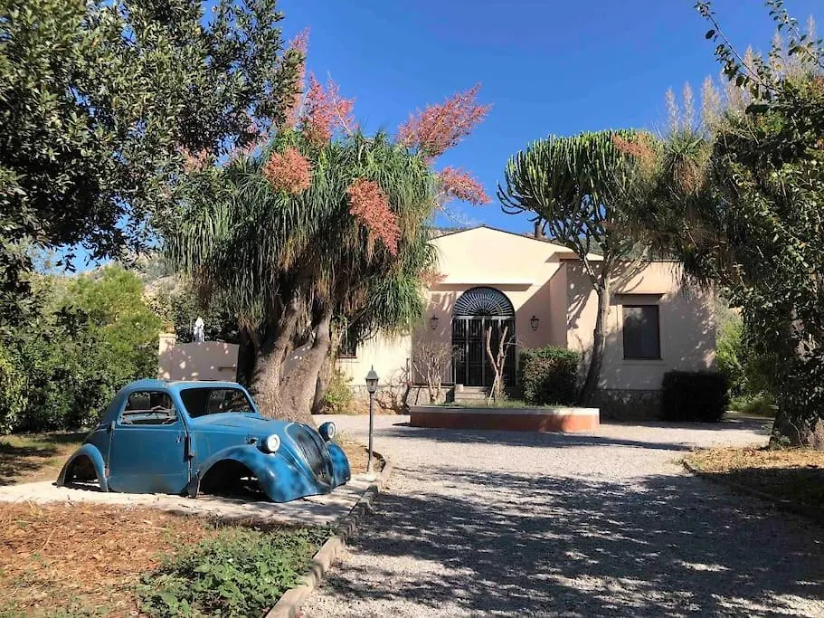 Villa Rubino Ai Colli location